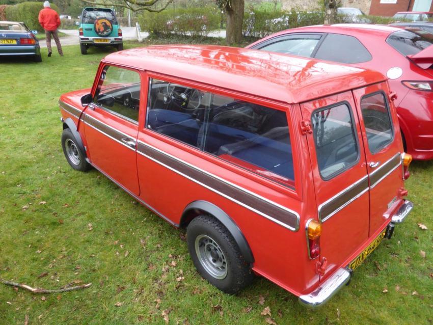 Mini Estate