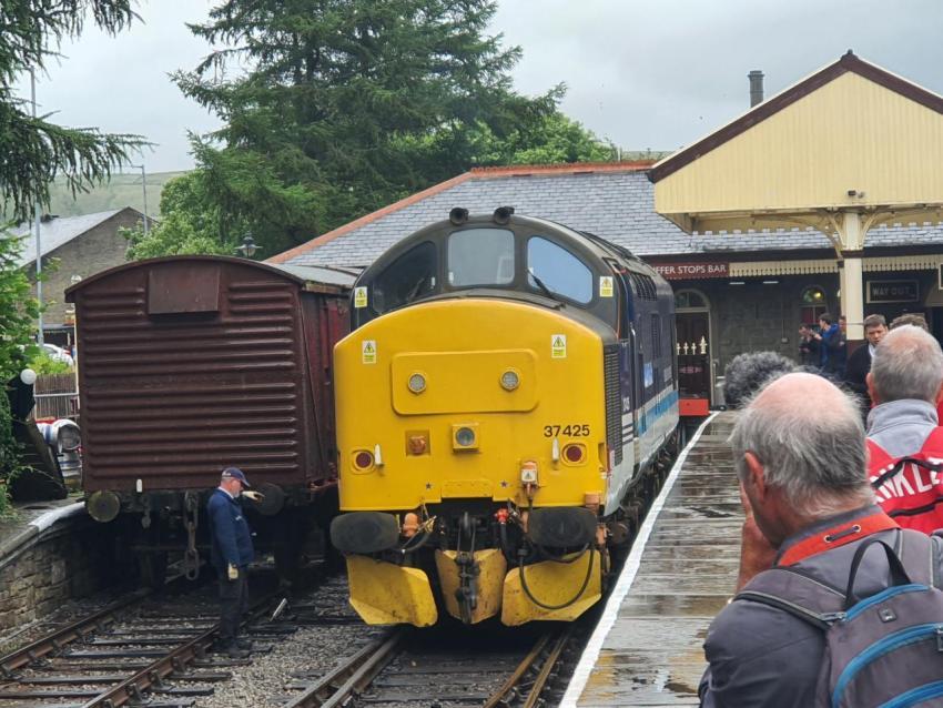 Class 37